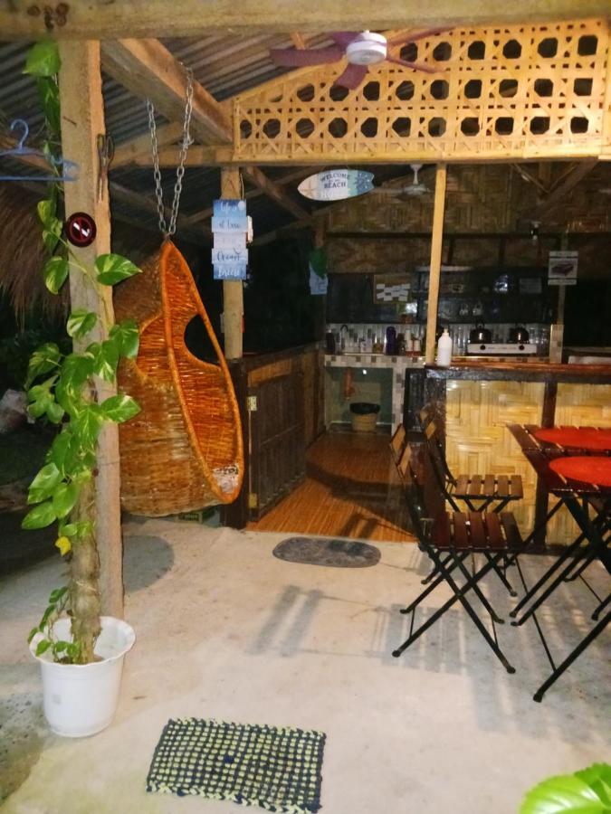 Weeroona Huts Homestay Pacifico San Isidro  Екстер'єр фото