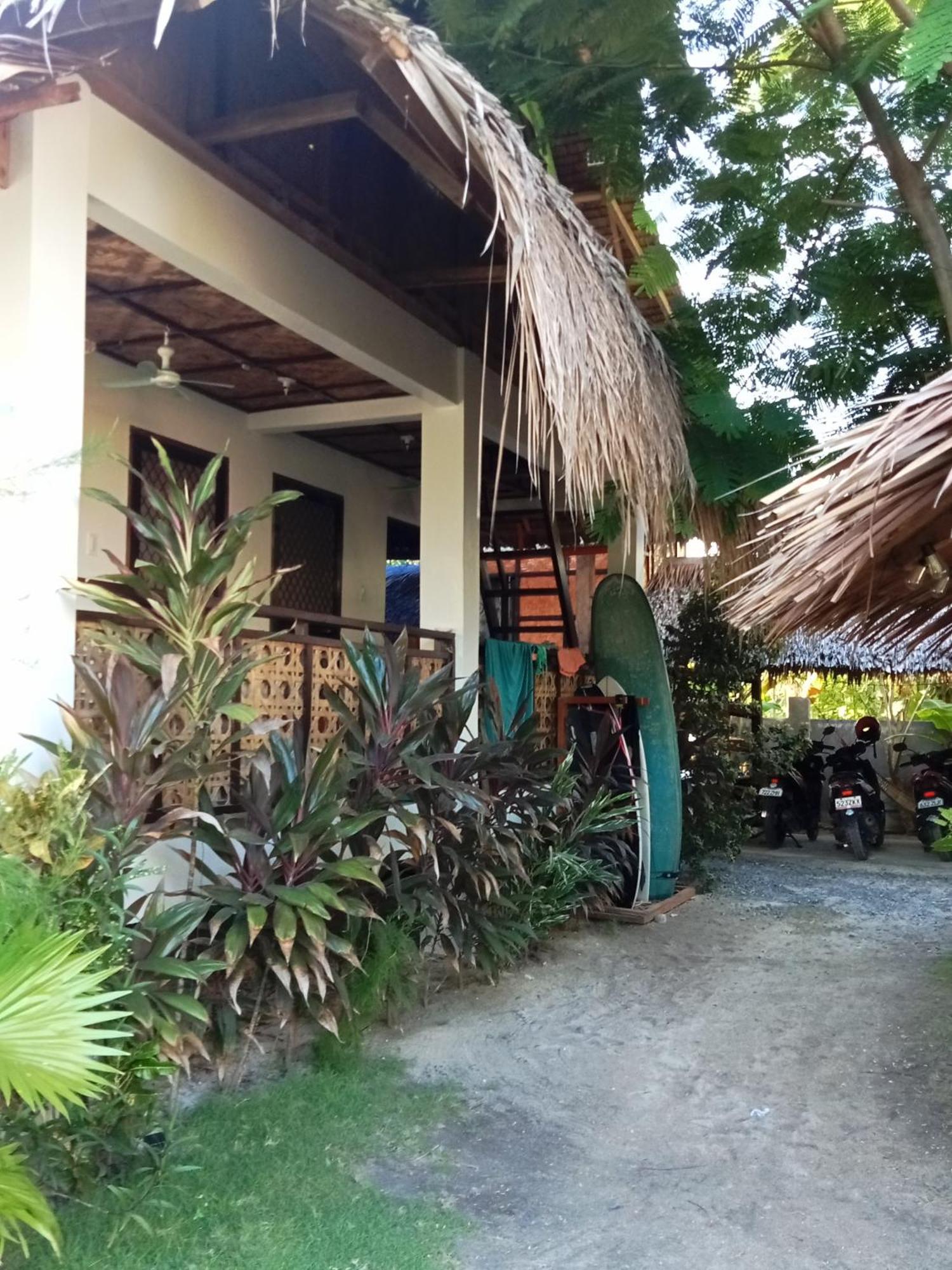 Weeroona Huts Homestay Pacifico San Isidro  Екстер'єр фото