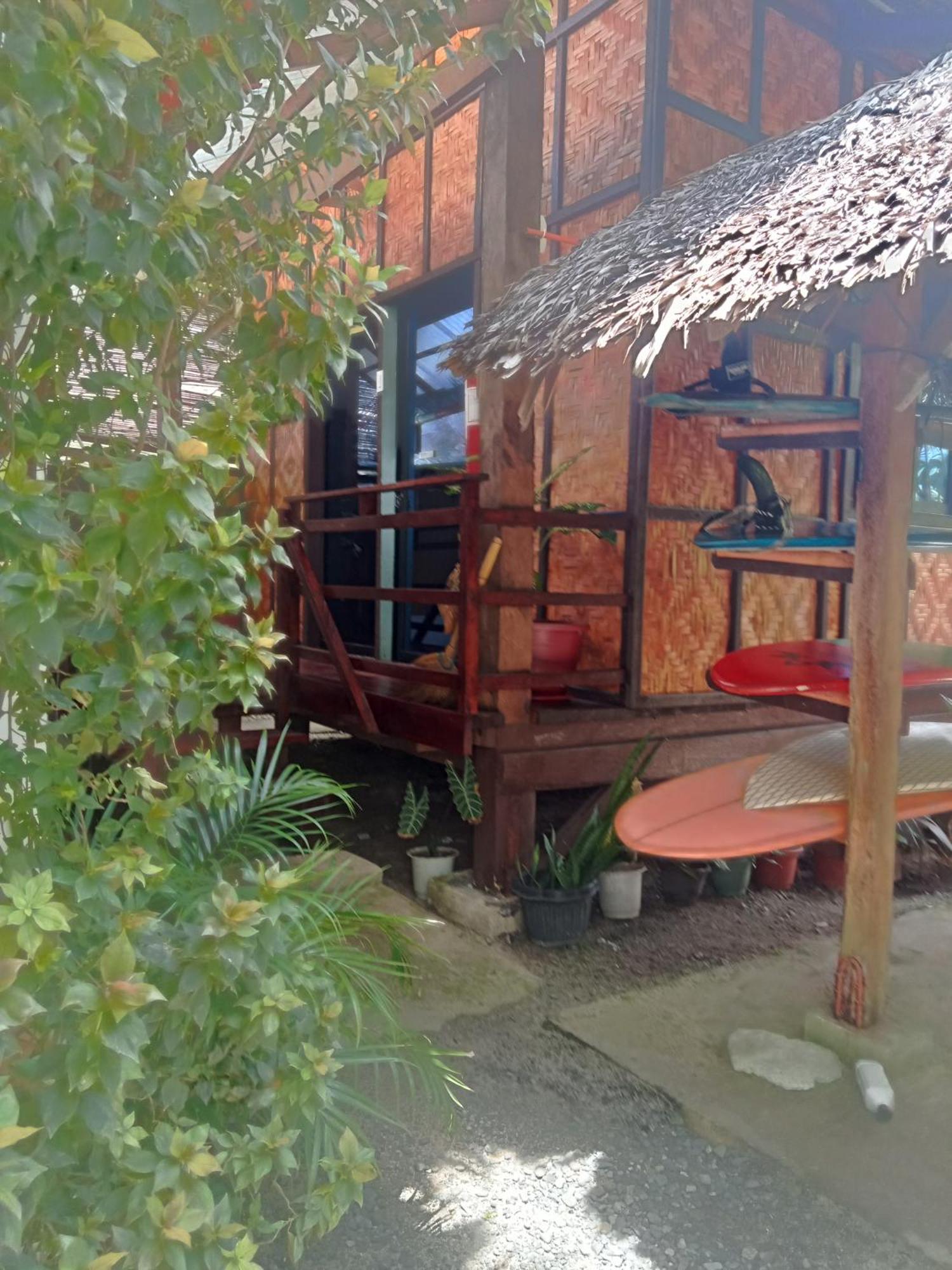 Weeroona Huts Homestay Pacifico San Isidro  Екстер'єр фото
